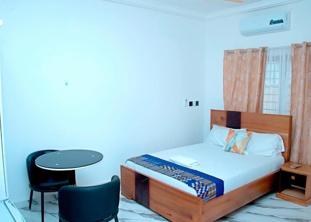 The Lords Palace Guest House Tema Extérieur photo